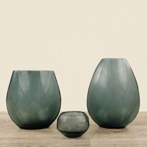 فازة زجاجية