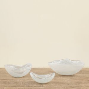 أواني زجاجية