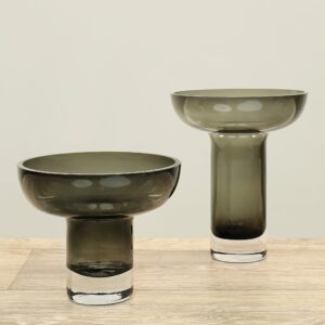 فازة زجاجية