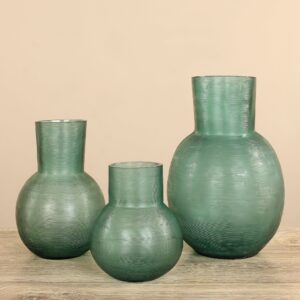 زجاج منفوخ يدويًا