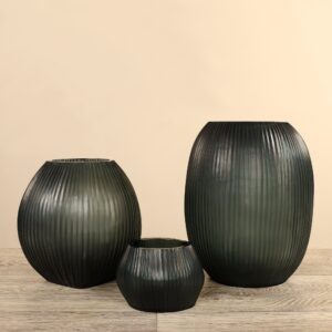 زجاج منفوخ يدوي الصنع