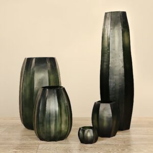 زجاج منفوخ يدويًا