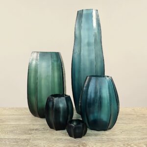 زجاج منفوخ يدويًا