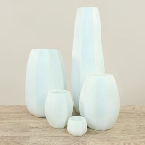 زجاج منفوخ يدويًا