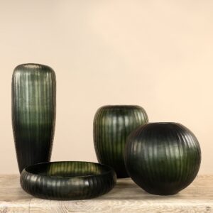 زجاج منفوخ يدوياً