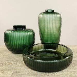 زجاج منفوخ يدويًا