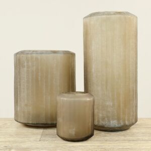 زجاج منفوخ يدويًا