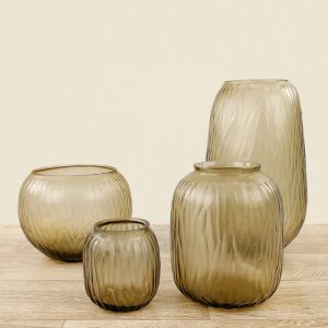 فازة زجاجية