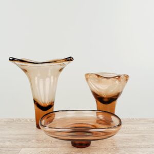 فازة زجاجية