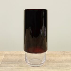 مزهرية شفافة