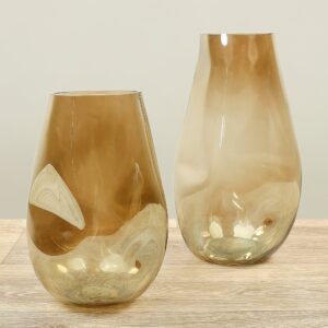 مزهرية زجاجية شفافة