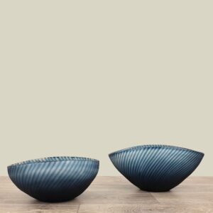 لوحة من الزجاج