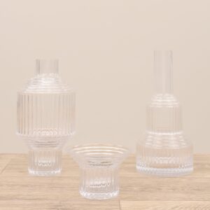 زينة زجاجية