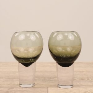 مجموعة مزهريات زجاجية