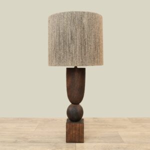 مصباح للمنضدة