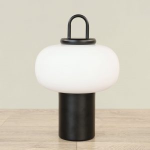 مصباح طاولة جانبي