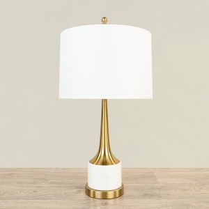 مصباح طاولة