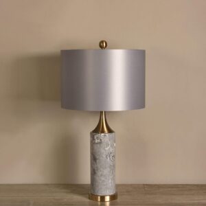 مصباح طاولة من الرخام