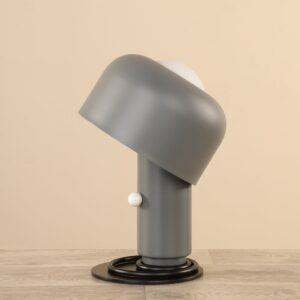 أباجورة من المعدن