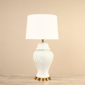 مصباح طاولة سيراميكي