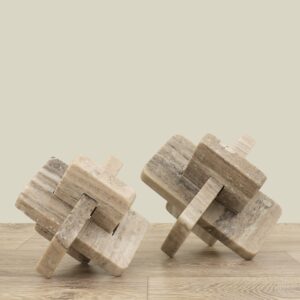 عقدة تزيينية