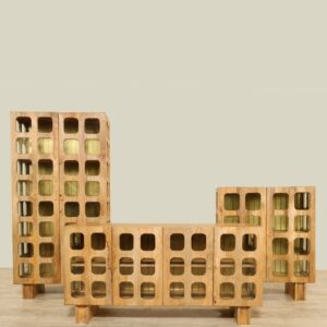 خزانة خشبية جانبية