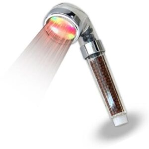 رأس استحمام مزوّد بفلتر لتنقية المياه يزيل الشوائب والكلور