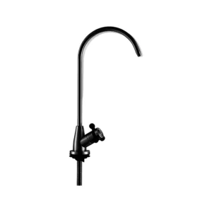 رأس حنفية بفلتر — أسود