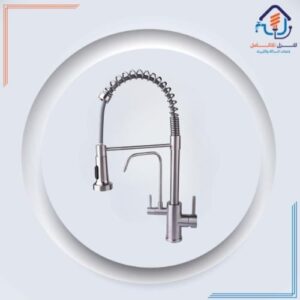 خلاط مطبخ أرضي عصري بتشطيب كرومي وخرطوم مرن