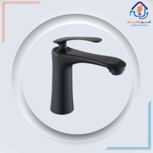 صنبور مغسلة قصير بتصميم عصري وتشطيب كروم مقاوم للصدأ