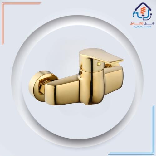 صنبور شطاف حمام ذهبي بتصميم أنيق