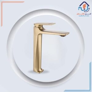 حنفية مغسلة مرتفعة بتصميم معتق ولون ذهبي مقاومة للصدأ