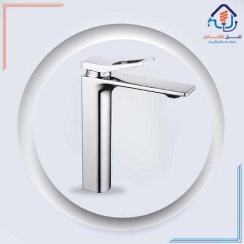 صنبور مغسلة وسط بتصميم فاخر وطلاء كروم مقاوم للصدأ