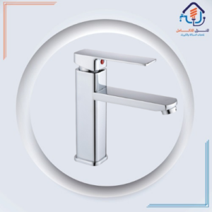 خلاط مغسلة قصير بتصميم فاخر ومطلي بالكروم ومقاوم للصدأ
