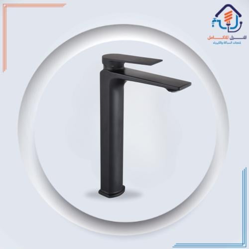 خلاط مغسلة مرتفع فخم بتصميم عصري وطلاء كرومي مقاوم للصدأ