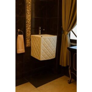 مغسلة سيراميك مربعة معلقة بتصميم حديث باللون الأبيض