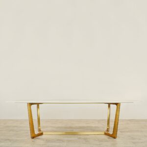 طاولة طعام أكوما — أطوال متاحة: 180، 200، 220، 260 سم