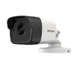 كاميرا مراقبة أنالوج خارجية 2 ميجابكسل – عدسة ثابتة ورؤية ليلية، نظام أمان Hikvision بهيكل معدني مقاوم