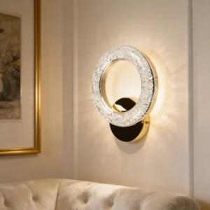 أبليك حائط مودرن ذهبي — 3 إضاءات، 5 واط