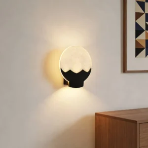 أبليك حائط مودرن أسود — 3 إضاءات، 5 واط