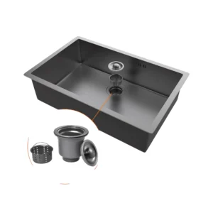 حوض مطبخ ستانلس ستيل للتركيب تحت السطح بمقاس 70×44 سم مع فلتر تصريف مدمج — Ebergriv، تصميم أسود عصري