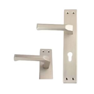 مسكة باب كروم متحركة طراز 7560 BLJOU MSN