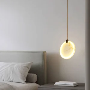 مصباح معلّق مودرن باللون الزيتوني، إضاءة صفراء 9 واط، مقاس 15 سم