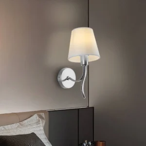 إضاءة حائط لومي نيست مفردة مودرن بلون فضي وتصميم أنيق، لمبة واحدة E14