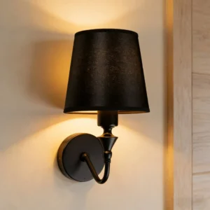 أبليك حائط مودرن أسود بمقبس E14 (لمبة واحدة)