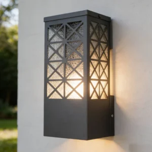 فانوس حائطي خارجي أسود بقاعدة E27