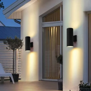 كشاف بوابة أسود بقاعدة لمبة GU10