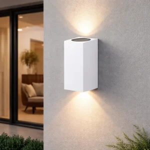 كشاف جداري أبيض للبوابة مزود بقاعدة لمبة GU10 — إنارة علوية وسفلية