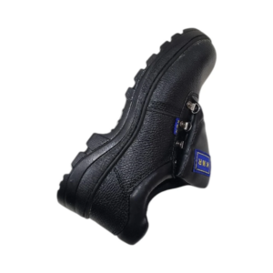 حذاء أمان أسود للعمال والمهندسين — مقاوم للصدمات ومضاد للانزلاق | KMR