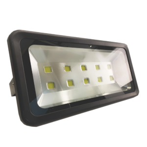 كشاف خارجي LED بتقنية COB بقوة 500 واط — أبيض